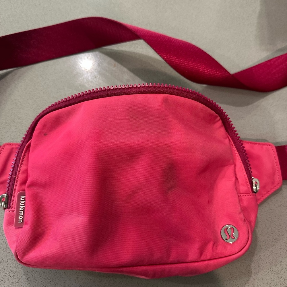 lululemon athletica Fuchsia Crossbody Bag